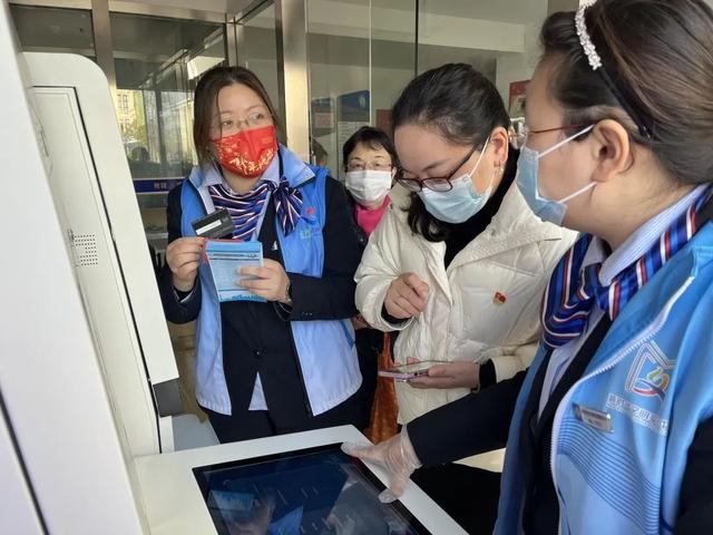 大连24小时高价回收医保(24小时高价回收医保武汉)