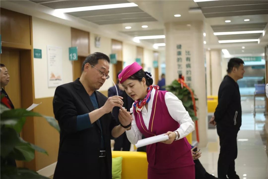 大连24小时套医保卡(北京医保卡使用指南)