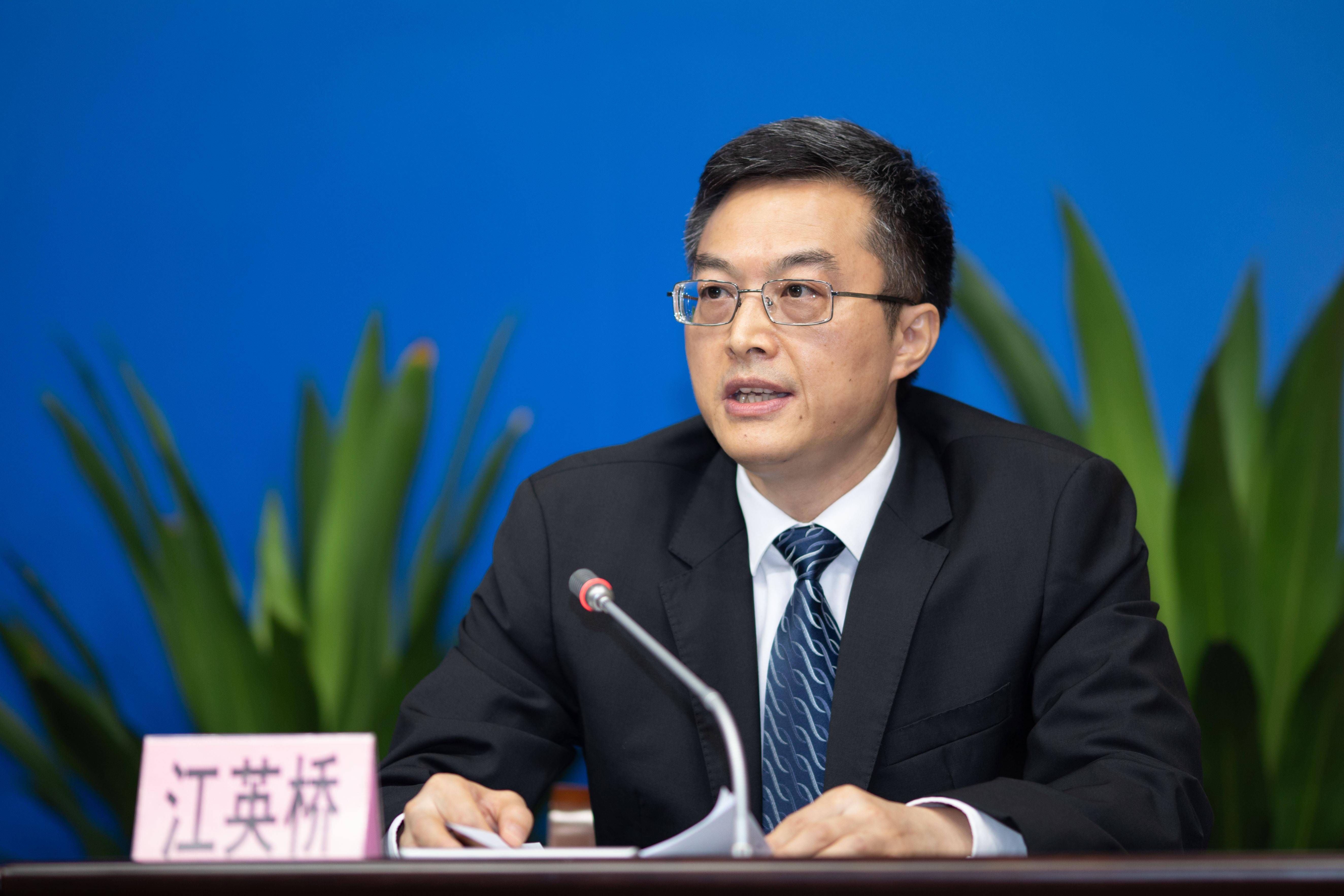 大连广州24小时套医保卡(广州哪里可以套社保卡)